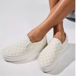 NWOB Vans Classic Slip-On Stackform Checkerboard WMNS White Sz 8.5